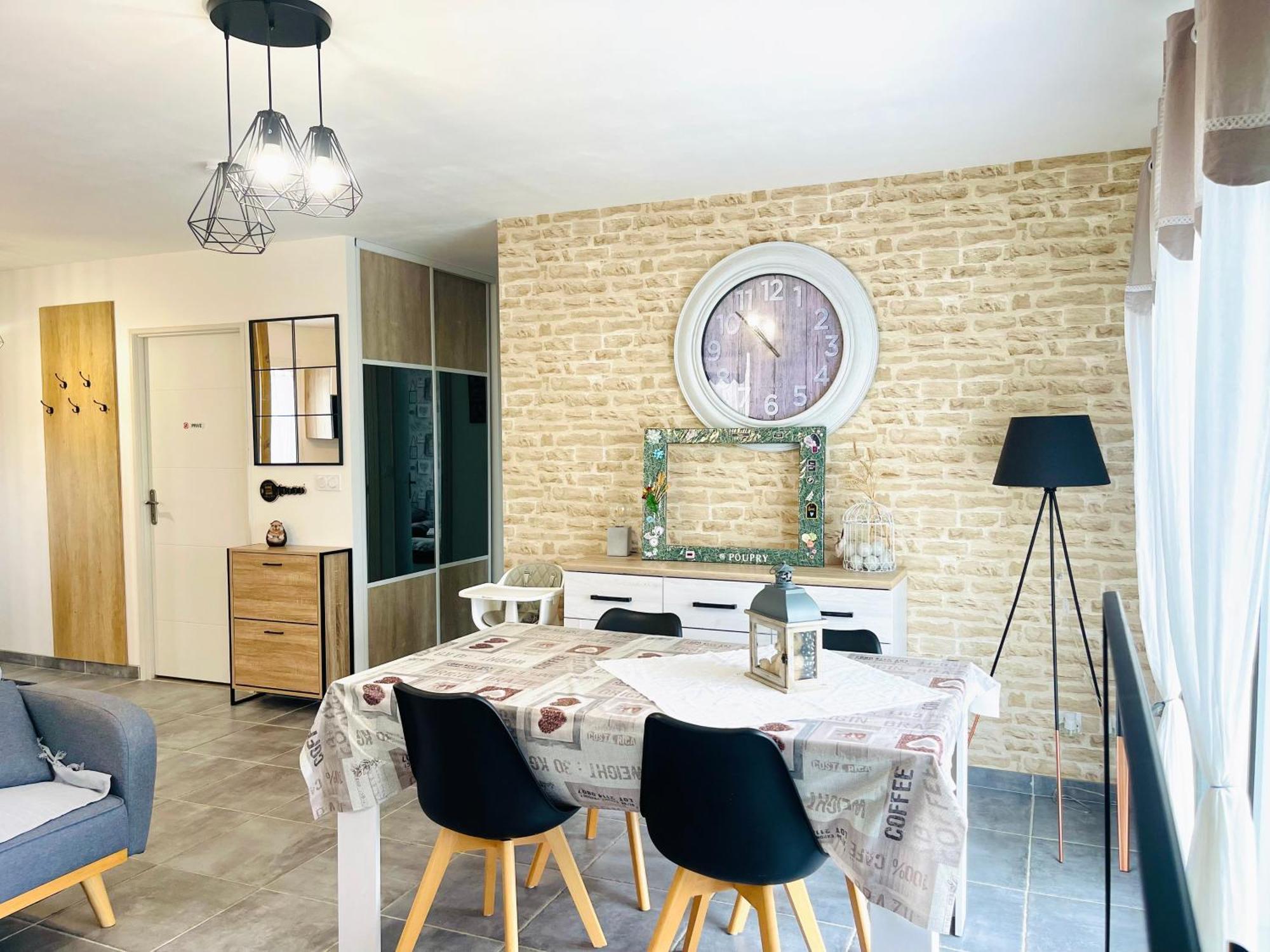 Petite Maison Au Calme Poupry Екстериор снимка