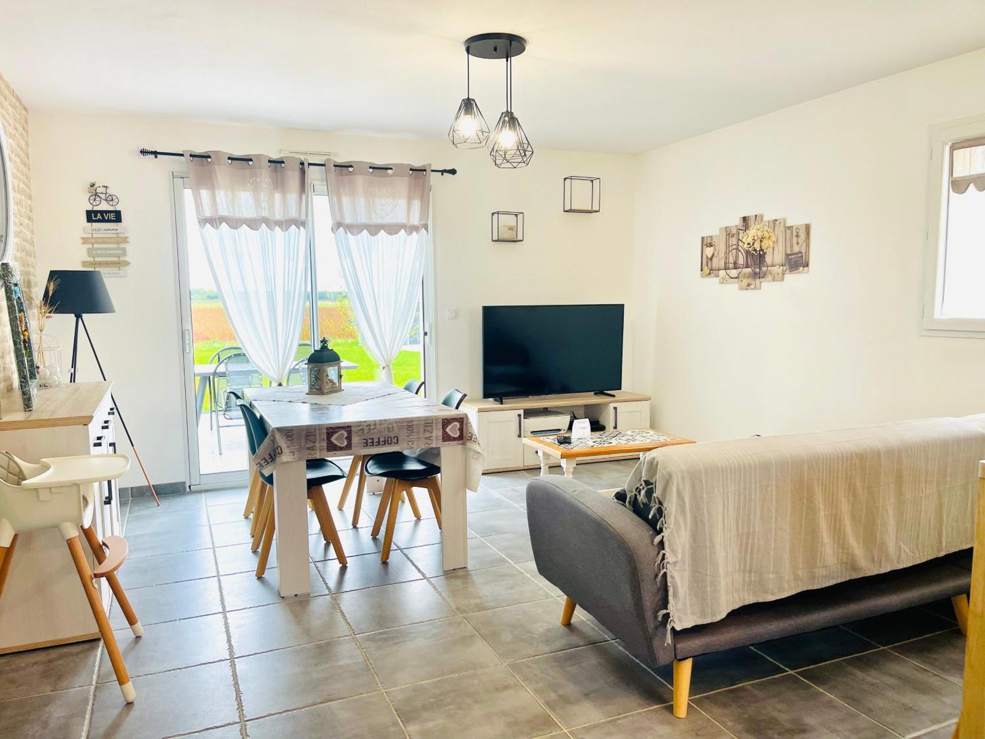 Petite Maison Au Calme Poupry Екстериор снимка