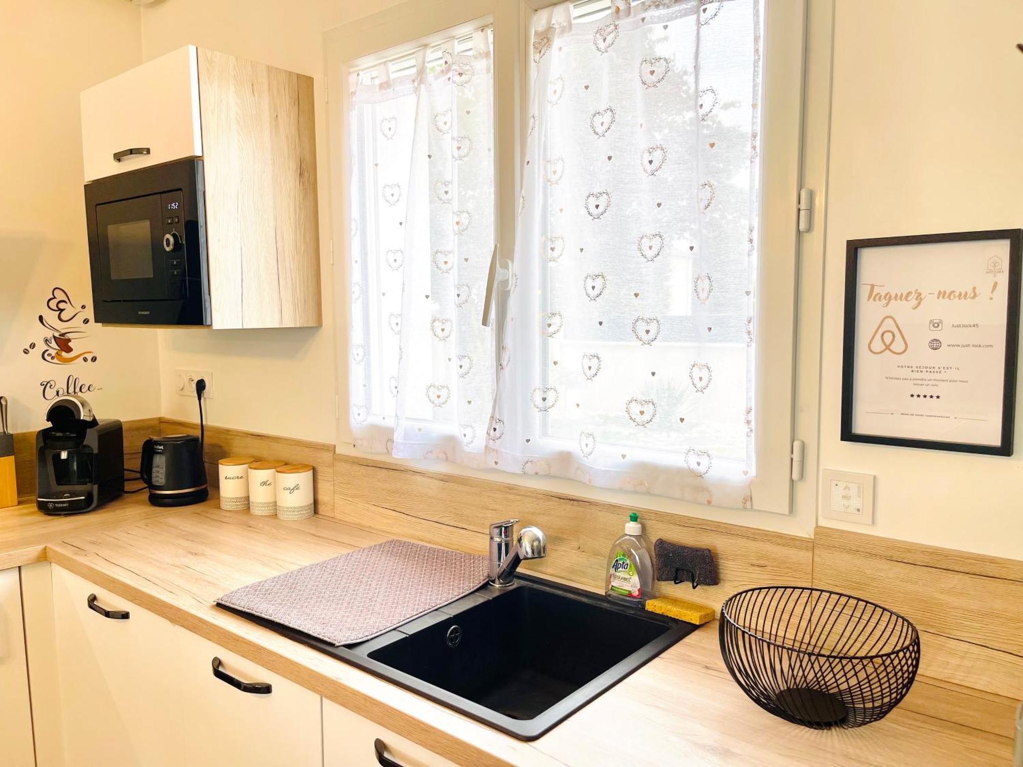 Petite Maison Au Calme Poupry Екстериор снимка
