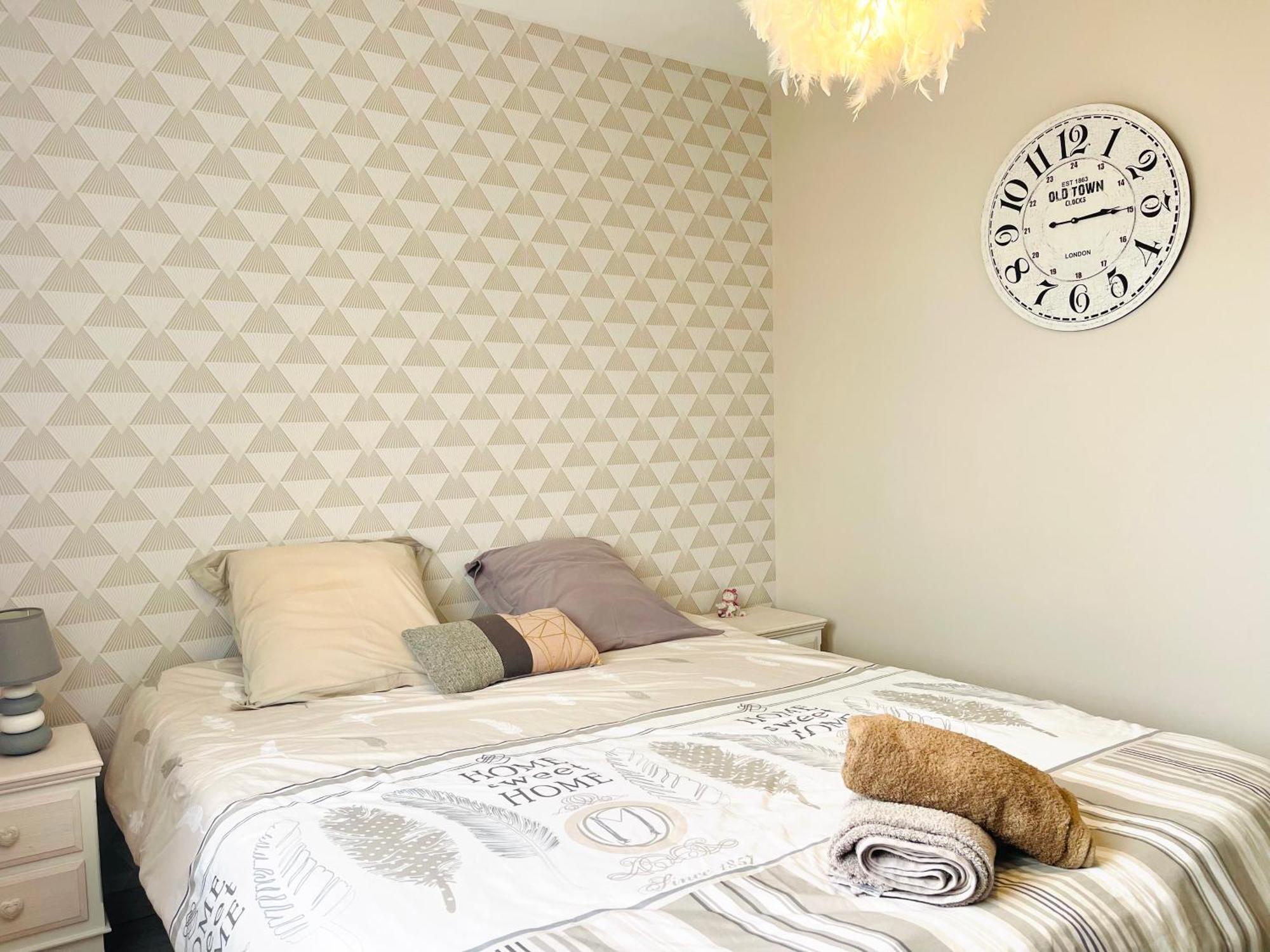 Petite Maison Au Calme Poupry Екстериор снимка
