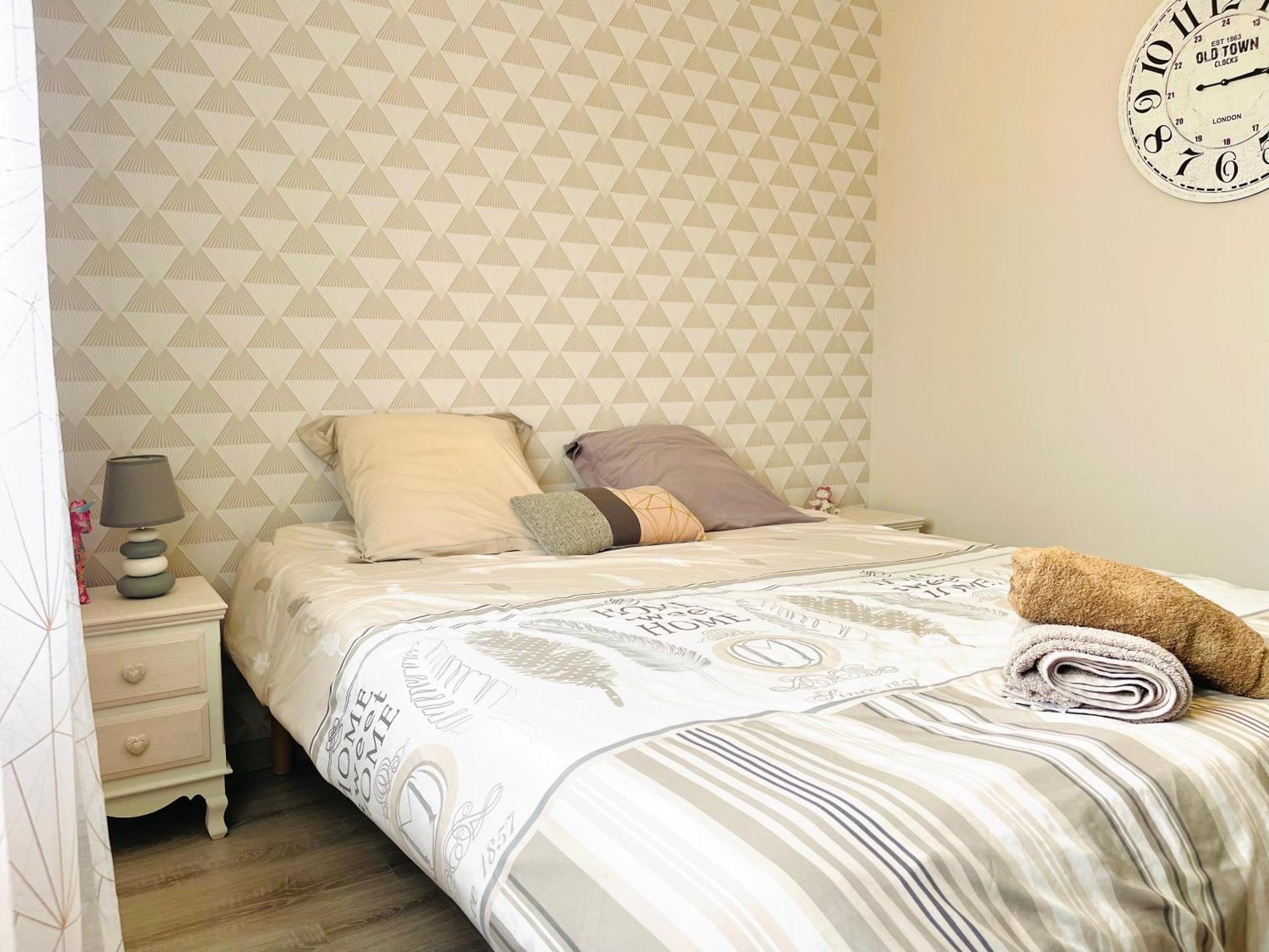 Petite Maison Au Calme Poupry Екстериор снимка