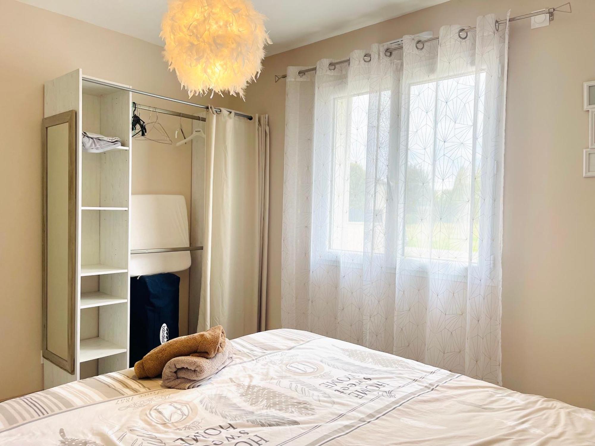Petite Maison Au Calme Poupry Екстериор снимка