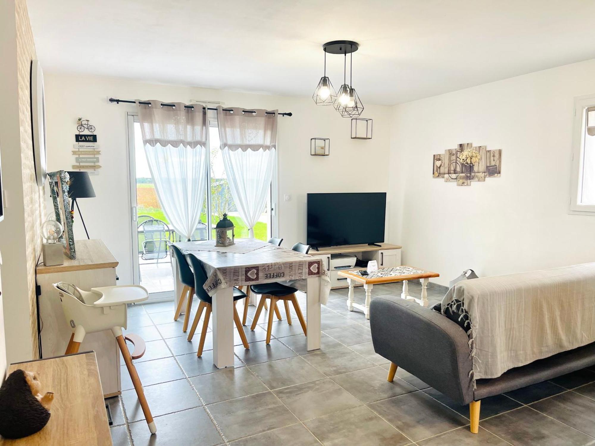 Petite Maison Au Calme Poupry Екстериор снимка